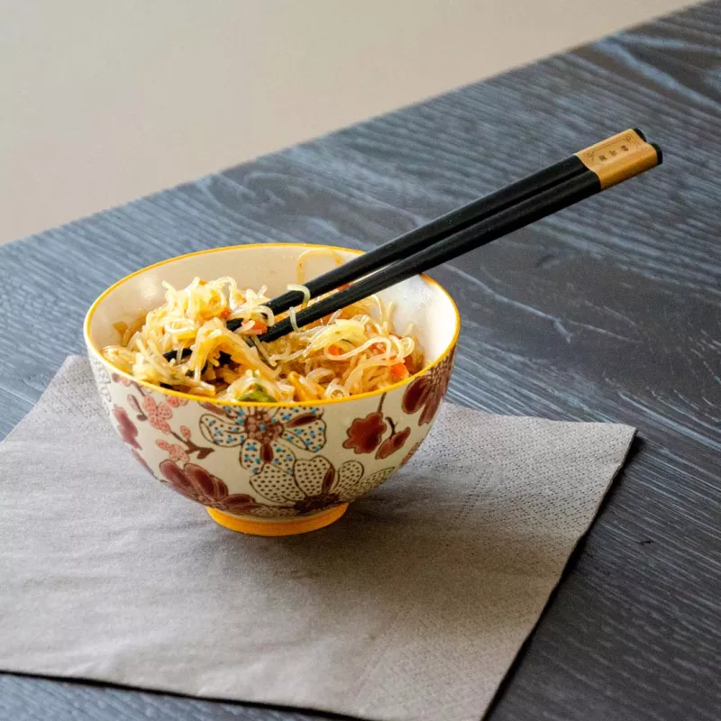 PECHINO LINE Set De 2 Bols Coupelle En Grès D11.5 300 Ml Avec Baguettes Décor Rouge WD Lifestyle 6 PECHINO LINE Set De 2 Bols Coupelle En Grès D11.5 300 Ml Avec Baguettes Décor Rouge WD Lifestyle – Image 4