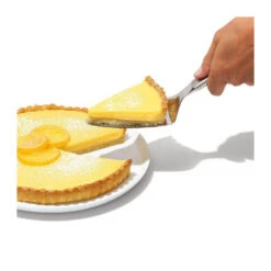STEEL Pelle à Tarte Coupante Inox OXO -Magasin De Cuisine À Domicile steel pelle a tarte coupante inox oxo 9